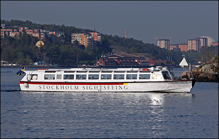 Delfin IV vid Fjäderholmarna, Stockholm 2011-05-13