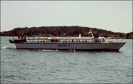 Delfin IX p� S:a Vaxholmsfj�rden, Vaxholm 1982