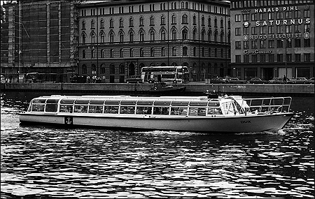 Dux i Nybroviken, Stockholm 1982-06