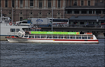 Delfin IX p� Str�mmen, Stockholm 2013-08-23