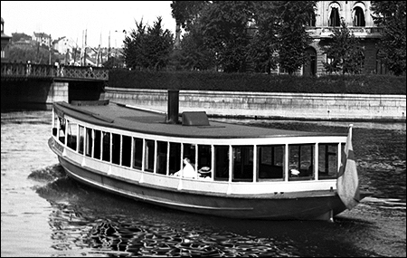 Ejdern mellan Tegelbacken och Strmsborg, Stockholm 1901