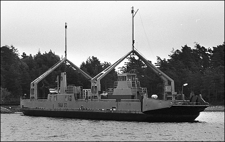F�rja 61/273 mellan Inst� och Vr�ngholmen, Marstrand 1980-05-24