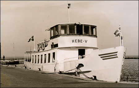 Hebe V i Gr�nna hamn, Gr�nna