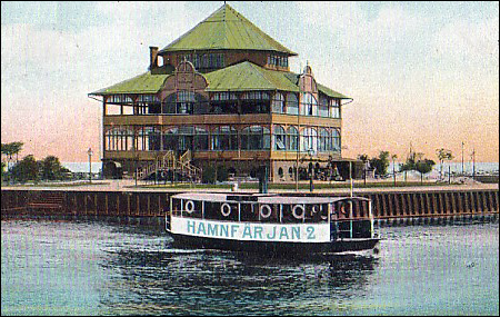 Hamnfrjan II vid Strandpaviljongen, Malm