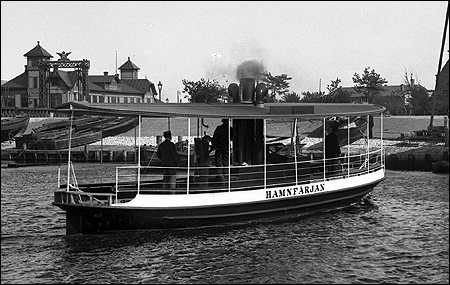 Hamnf�rjan vid Varmbadhuset, Malm� ca. 1902