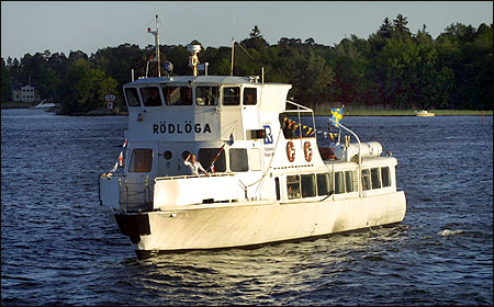 Rödlöga utanför Vaxholm 2004-06-09