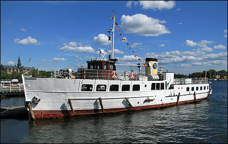 Tranan vid Strandv�gskajen, Stockholm 2006-06-03