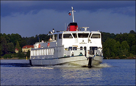 Mlar Victoria p Kyrkfjrden, Eker 2005-07-01