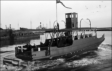 Nanna vid sj�s�ttningen i Fredrikshavn 1932-02-10