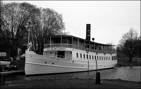 Nya Sk�rg�rden i Motala 1996-05-18