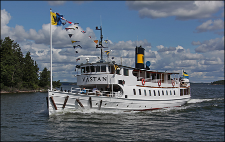 Vstan vid Rnnholmarna, Vaxholm 2012-07-16