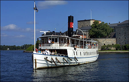 stan I i Vaxholm 2001-08-15