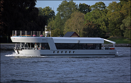 Qrooz 01 utmed Djurgården, Stockholm 2009-08-29