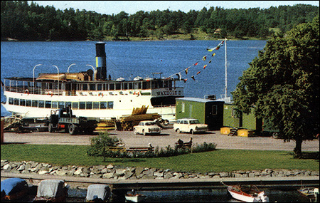 Waxholm III som restaurangbt i Vaxholm