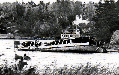 Str�mf�rjan 3 sjunken i Brunnsviken, Orn� 1971-10-04