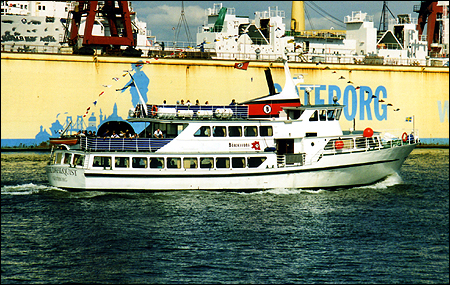 Lasse Dahlquist vid Cityvarvet, G�teborg 2001-08-25