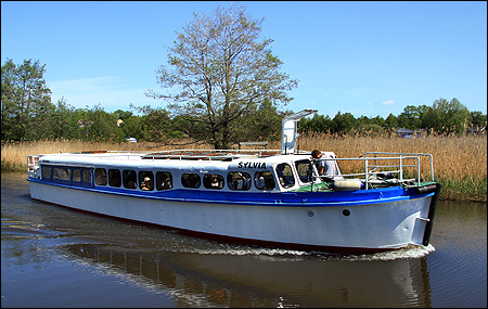 Sylvia i �kers Kanal, �kersberga 2006-06-10