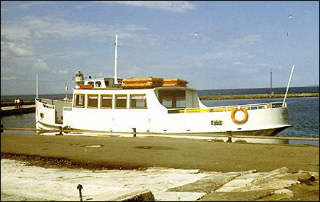 Hebe II i Gr�nna hamn 1971