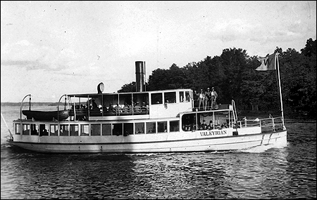 Valkyrian vid Granholmen, Vaxholm 1924