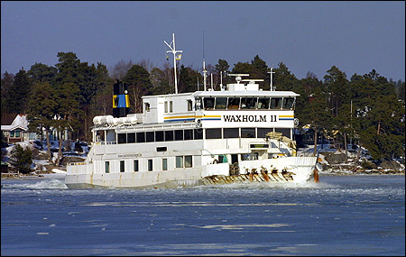 Waxholm II vid Årsta Havsbad 2005-03-06