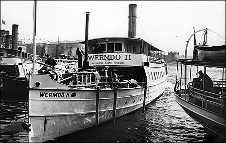 Wermdö II vid Karl XII:s torg, Stockholm ca. 1905